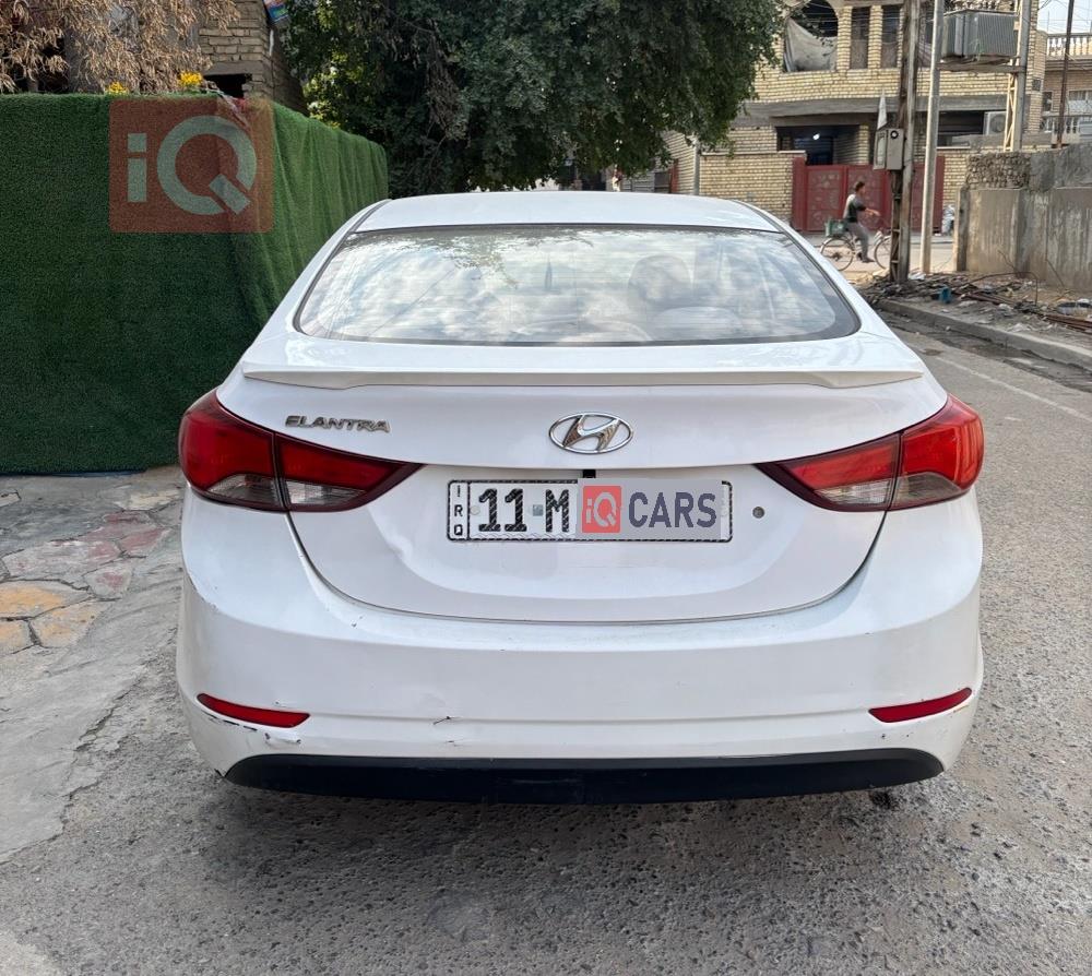 هیوندای ئەلەنترا